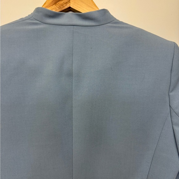 Calvin Klein Blue Blazer Modern Sleek Design - Size 4P - Picture 8 of 11